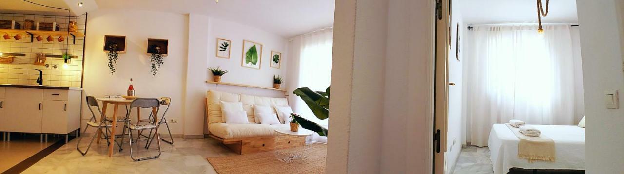 Roquetas Beach House Apartamento Fresco Con Piscina 滨海罗克塔斯 外观 照片
